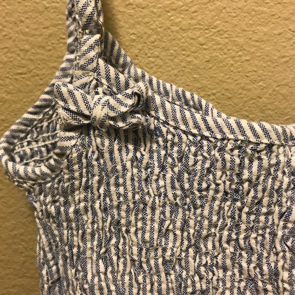 Brandy Melville crop top - Picture 6 of 8